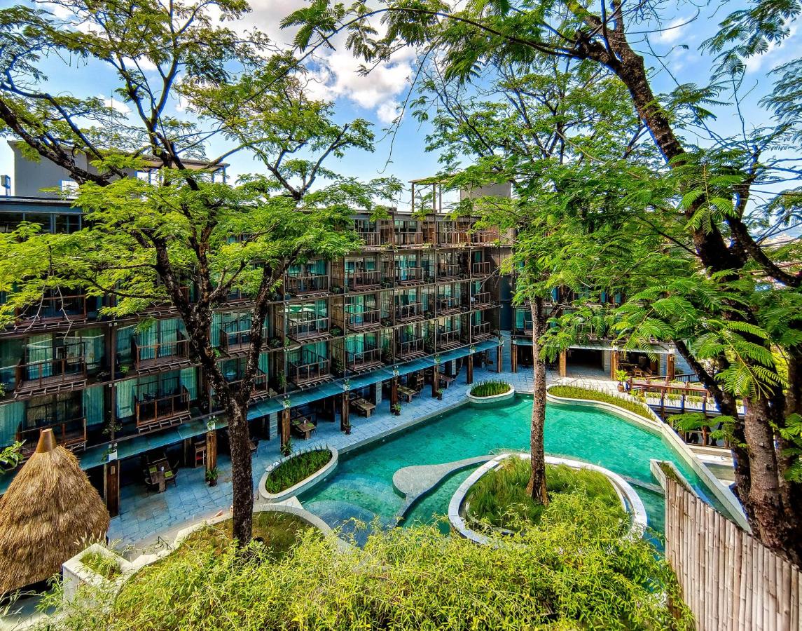 Dinso Resort & Villas Phuket, Vignette Collection, an IHG Hotel